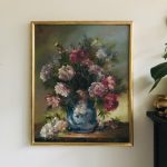 vintage bloemenschilderij olieverf blauw fuchsia roze