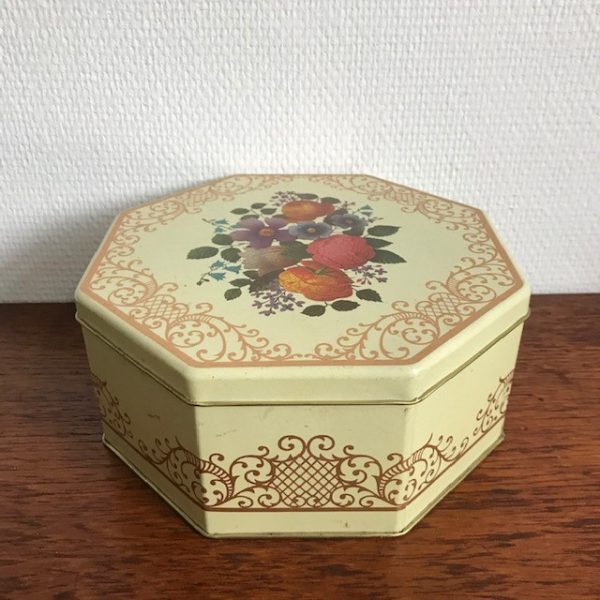 Vintage blikken koektrommel bloemen retro