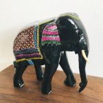 Vintage houten olifant zwart lak