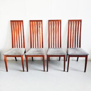 Vier mid-century Deens design eetkamerstoelen teak grijs 1970's